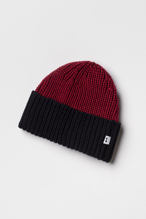 Bonnet Rouge Rubis Noir en Laine Mérinos