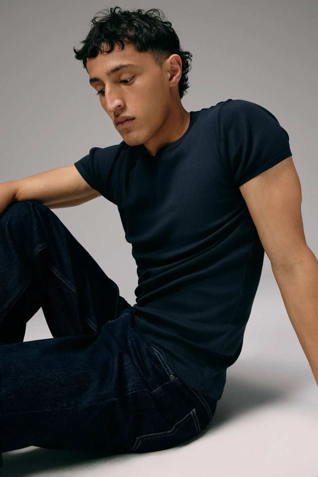 t-shirt bleu pour hommes en coton côtelé