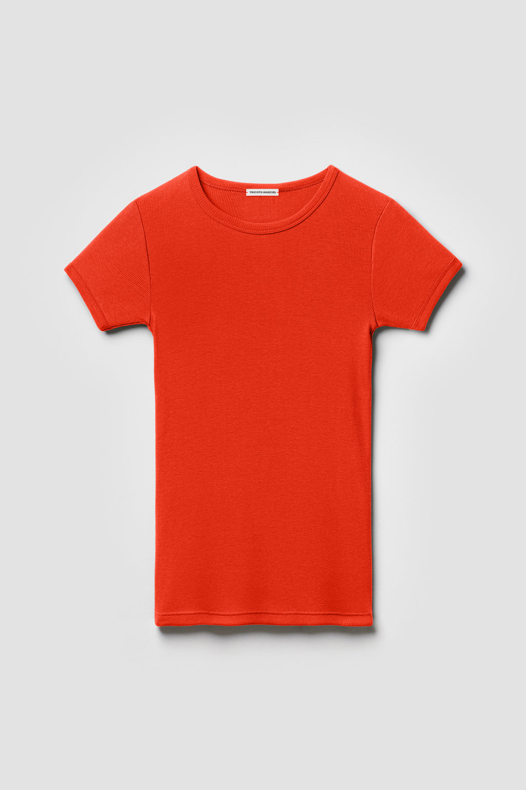 Maillot de corps orange à manches courtes en coton Pima côtelé, vue de face sur fond clair.