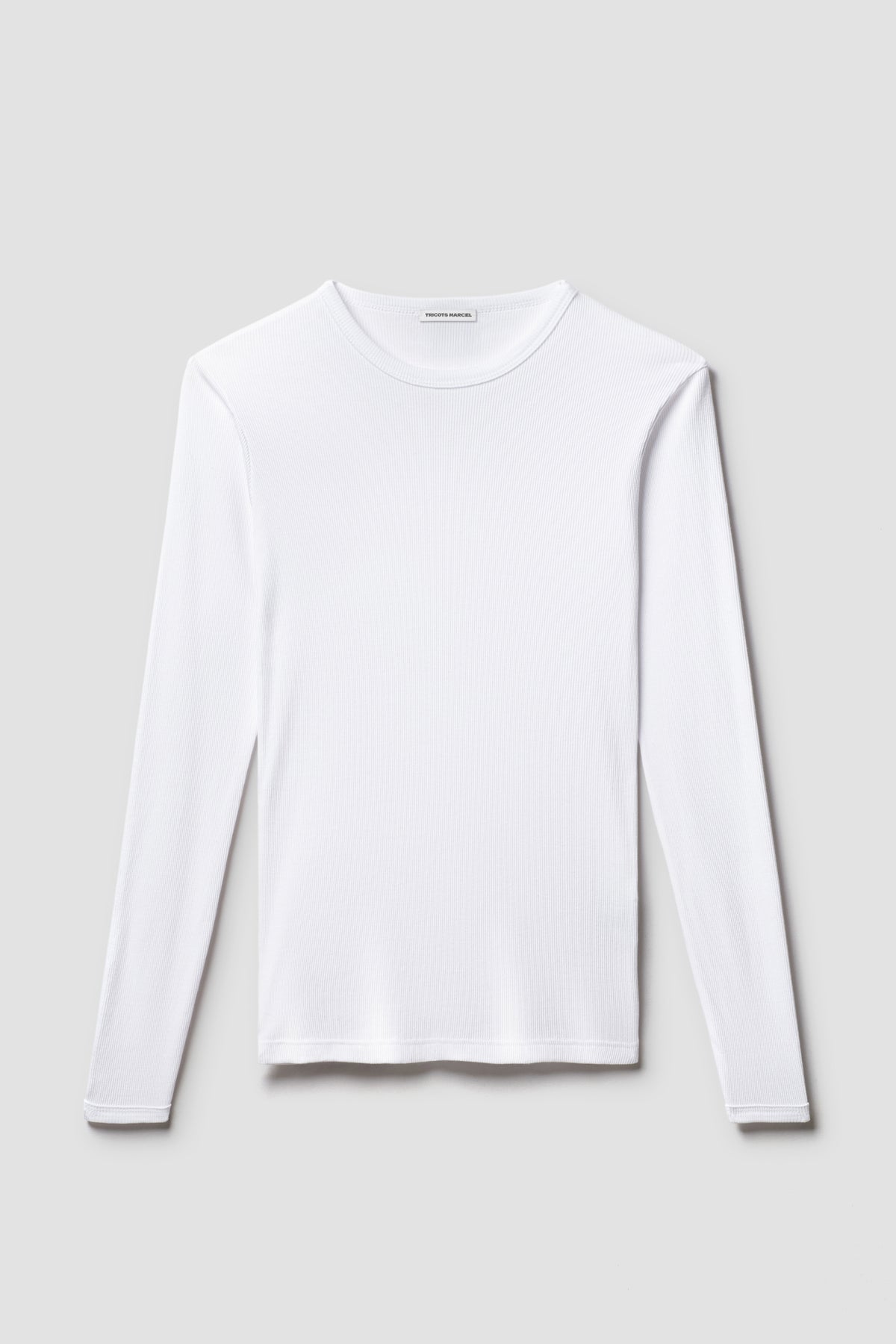 Maillot de corps blanc à manches longues en coton Pima côtelé, vue de face sur fond clair.