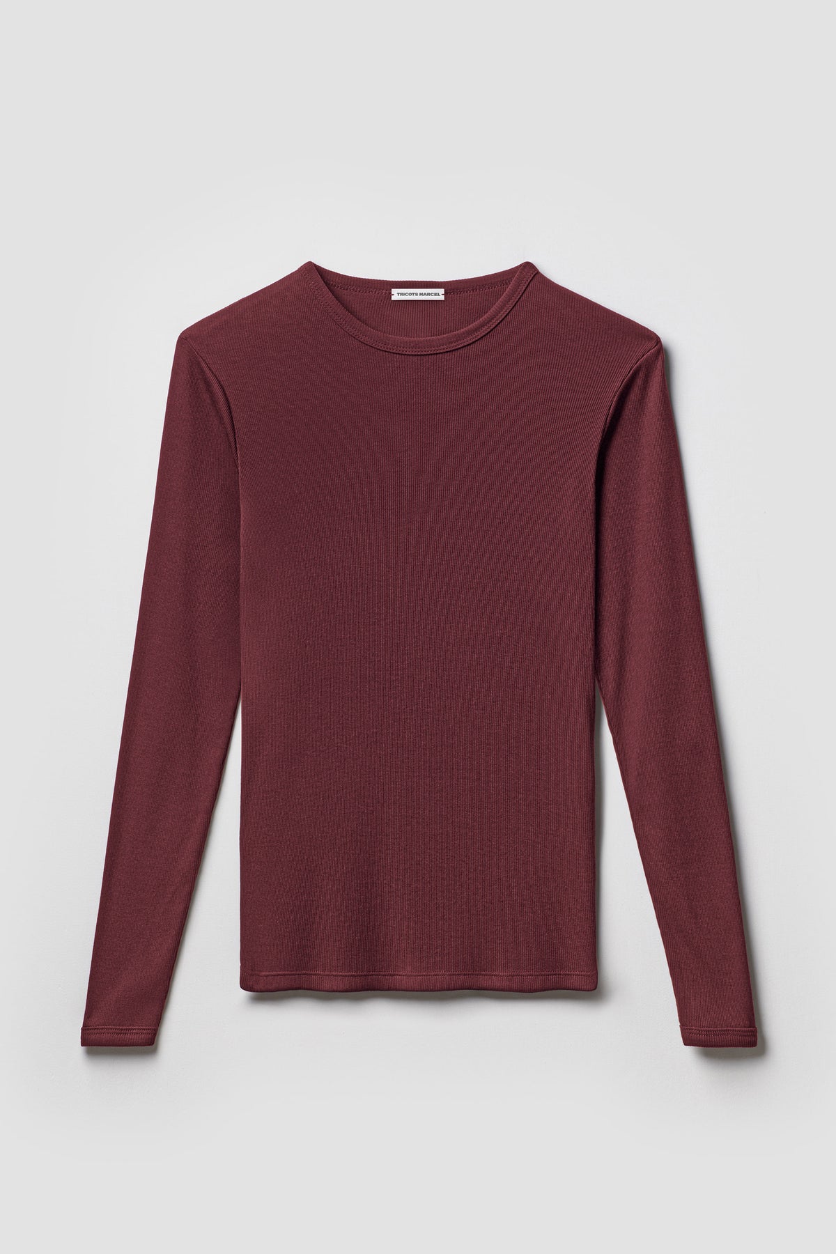 Maillot de corps bordeaux à manches longues en coton Pima côtelé, vue de face sur fond clair.