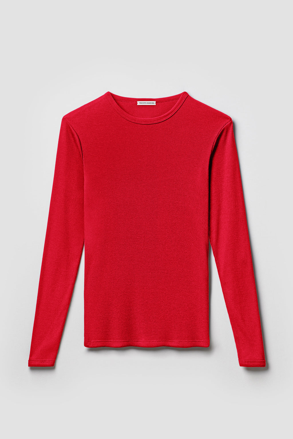 Maillot de corps rouge à manches longues en coton Pima côtelé, vue de face sur fond clair.