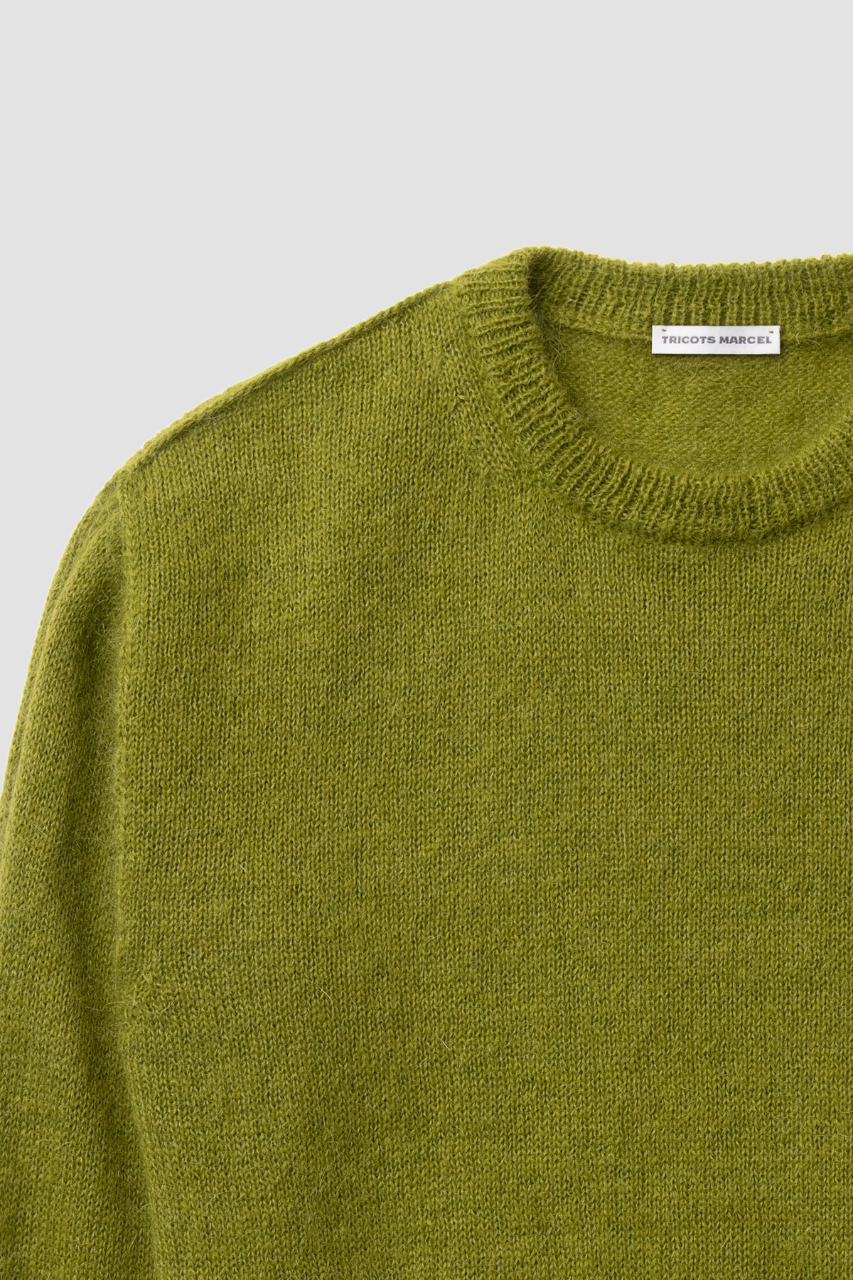 Pull vert Mousse en Mohair Doux et Chaud 